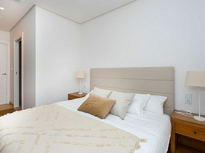 Image No.10-3 Bed Villa for sale