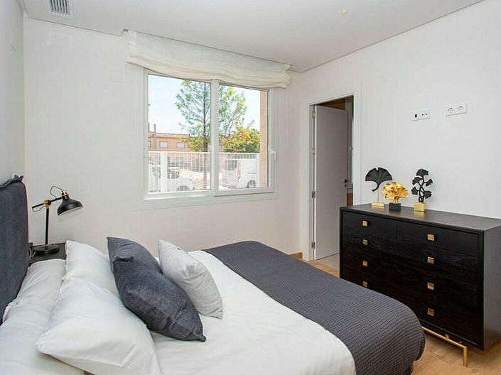 Image No.9-3 Bed Villa for sale