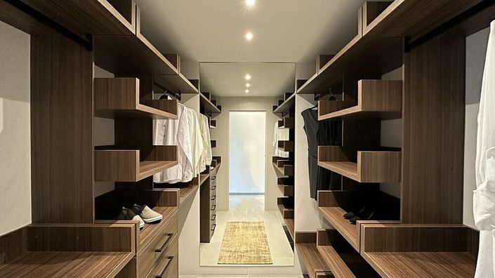 Image No.6-3 Bed Villa for sale