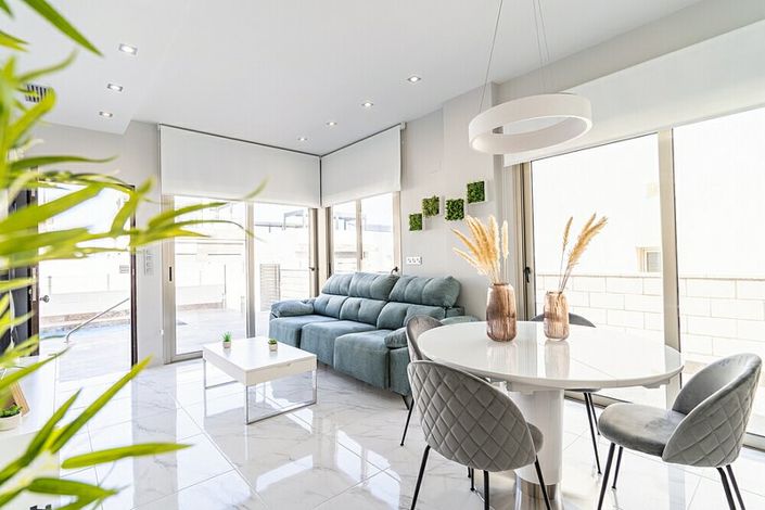 Image No.2-Villa de 3 chambres à vendre à Villamartin