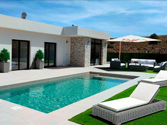 Image No.10-3 Bed Villa for sale
