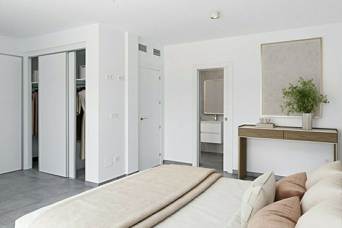 Image No.7-3 Bed Villa for sale