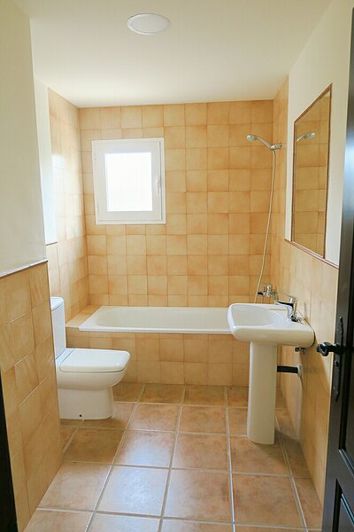 Image No.7-3 Bed Villa for sale