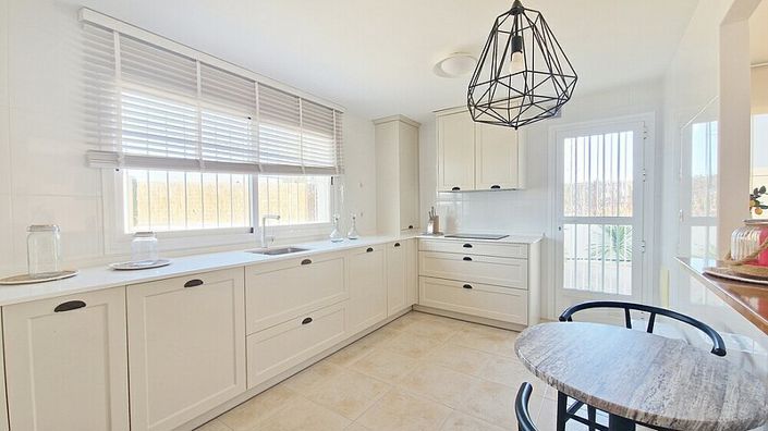 Image No.5-Villa de 4 chambres à vendre à Lorca