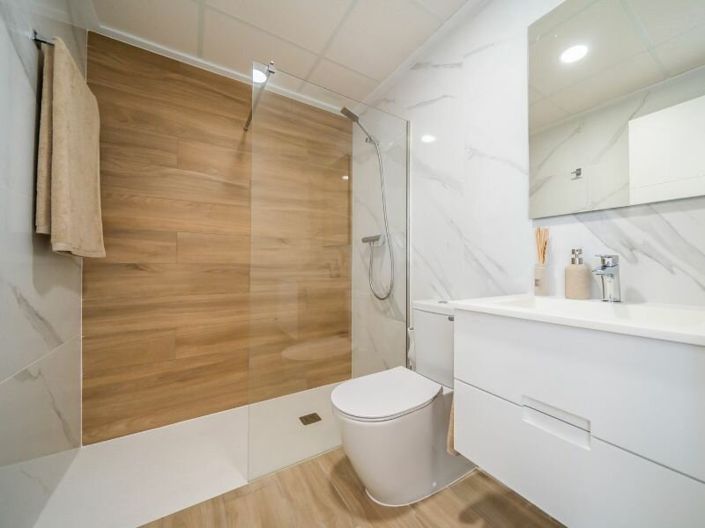 Image No.9-2 Bed Apartment for sale