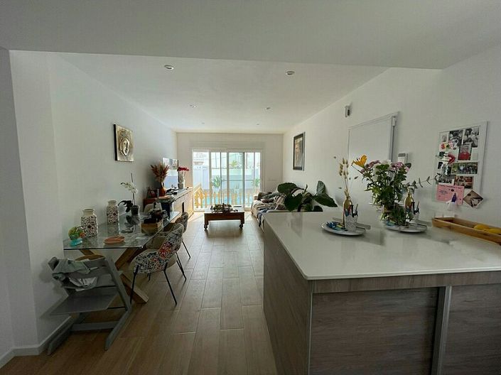 Image No.2-3 Bed Villa for sale