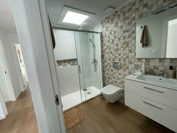 Image No.5-3 Bed Villa for sale