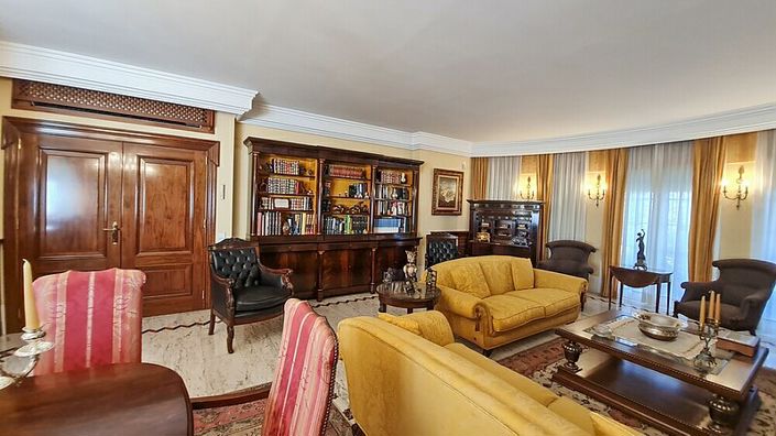 Image No.2-Villa de 5 chambres à vendre à San Pedro del Pinatar