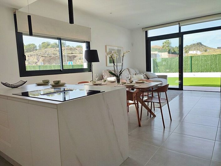 Image No.12-3 Bed Villa for sale