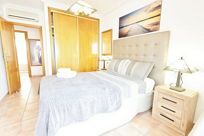 Image No.5-3 Bed Villa for sale