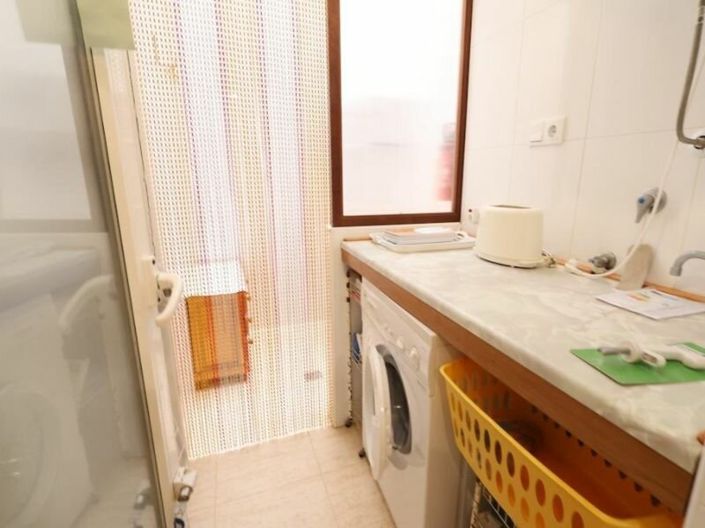 Image No.10-2 Bed Apartment for sale