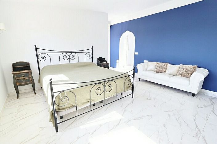 Image No.6-Villa de 4 chambres à vendre à Villamartin