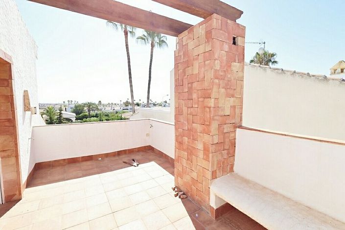 Image No.7-4 Bed Villa for sale