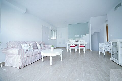 Image No.7-3 Bed Villa for sale