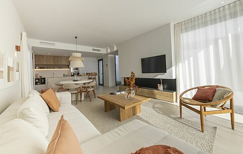 Image No.2-3 Bed Villa for sale