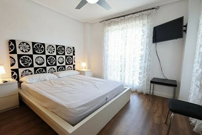 Image No.5-2 Bed Apartment for sale