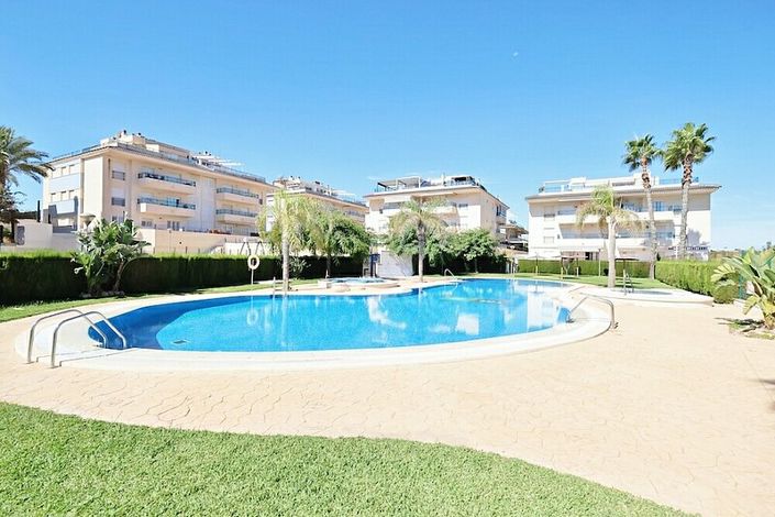 Image No.8-2 Bed Apartment for sale