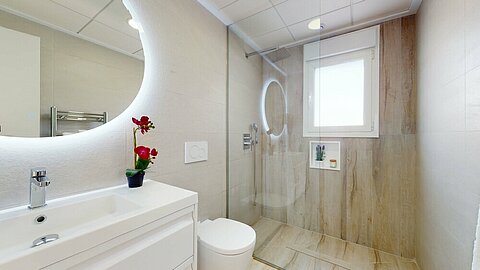 Image No.5-2 Bed Villa for sale