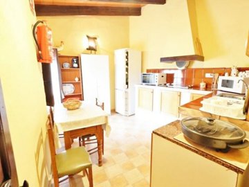 property14908fullimage14