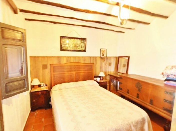 Image No.5-5 Bed Villa for sale