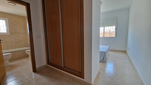 Image No.3-3 Bed Villa for sale