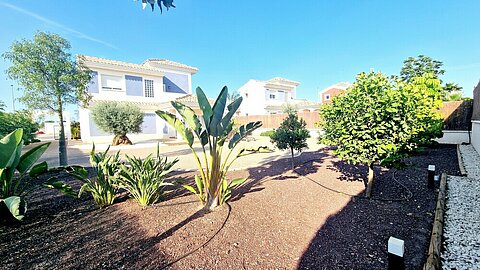 Image No.3-3 Bed Villa for sale