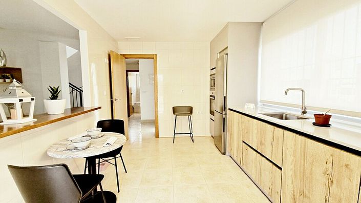 Image No.3-3 Bed Villa for sale