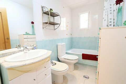 Image No.6-2 Bed Apartment for sale