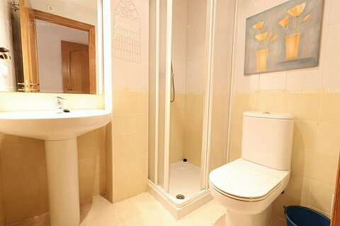 Image No.8-2 Bed Apartment for sale