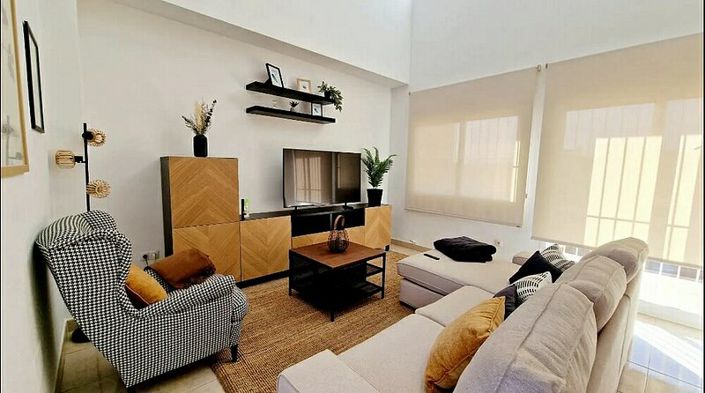 Image No.4-3 Bed Villa for sale