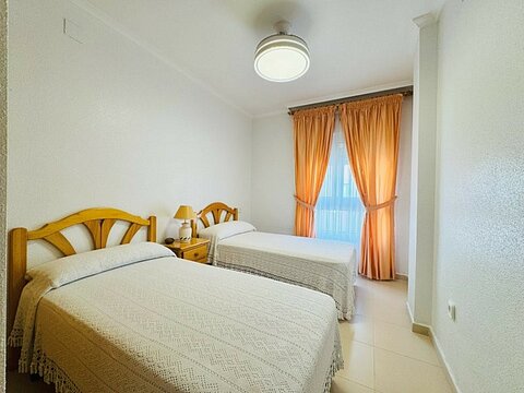 Image No.4-4 Bed Apartment for sale