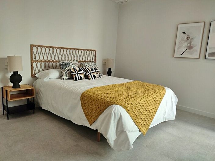 Image No.4-3 Bed Apartment for sale