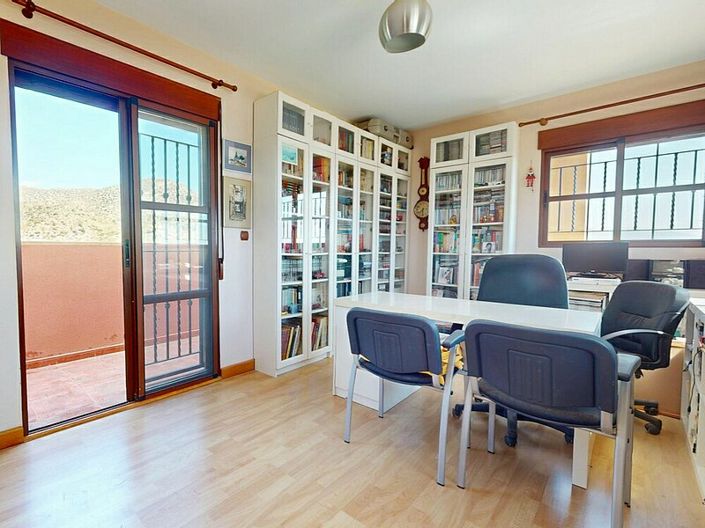 Image No.13-5 Bed Villa for sale