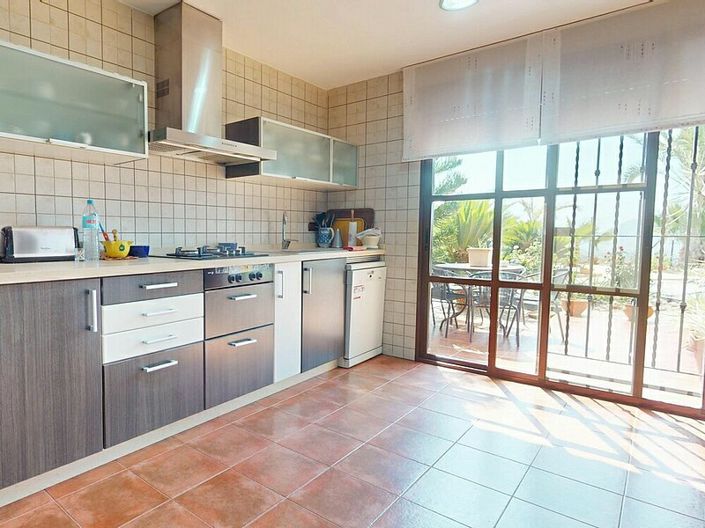 Image No.5-5 Bed Villa for sale