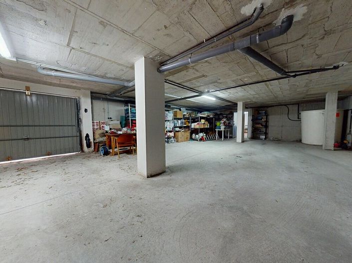 Image No.6-5 Bed Villa for sale