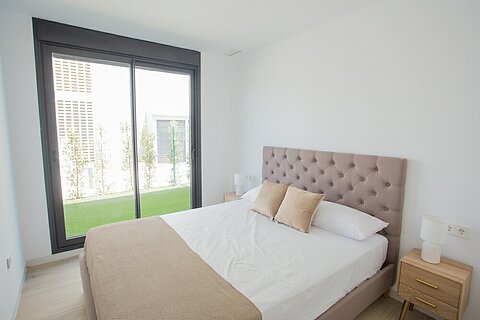 Image No.5-2 Bed Apartment for sale