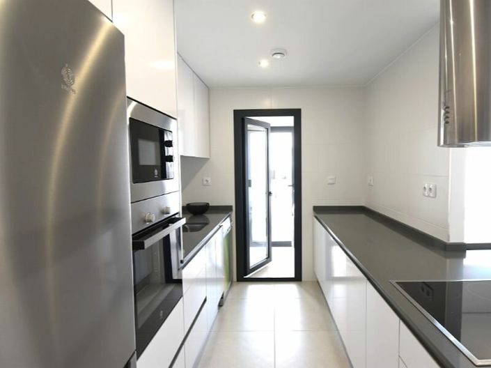 Image No.12-2 Bed Villa for sale