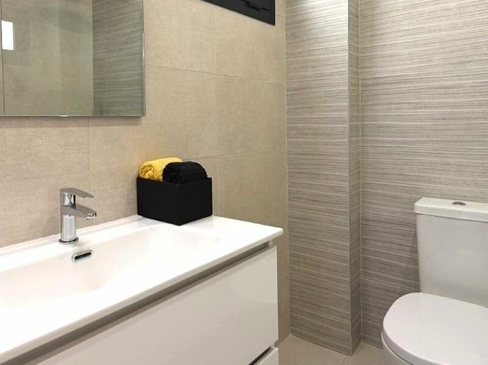 Image No.4-2 Bed Villa for sale