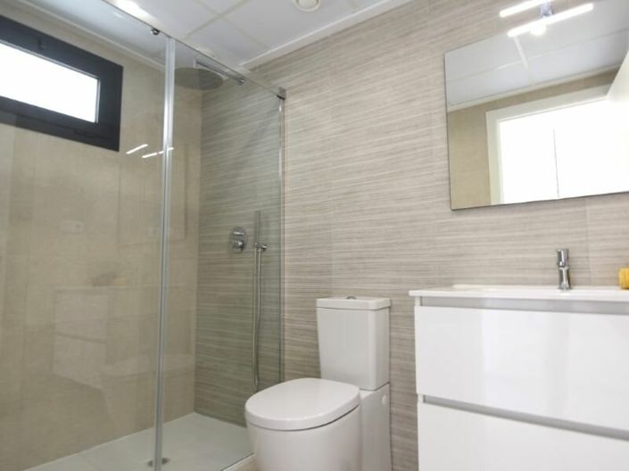 Image No.10-3 Bed Villa for sale