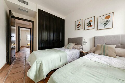 Image No.7-2 Bed Villa for sale