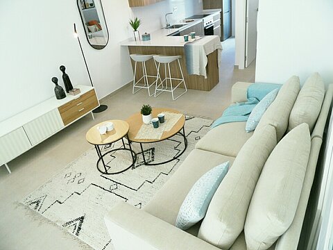 Image No.2-4 Bed Townhouse for sale