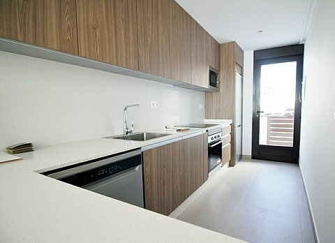 Image No.3-4 Bed Townhouse for sale