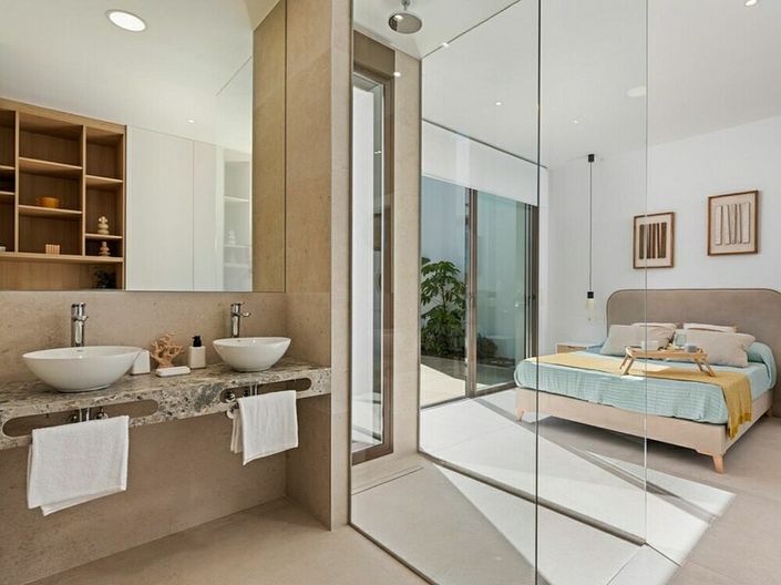 Image No.8-3 Bed Villa for sale