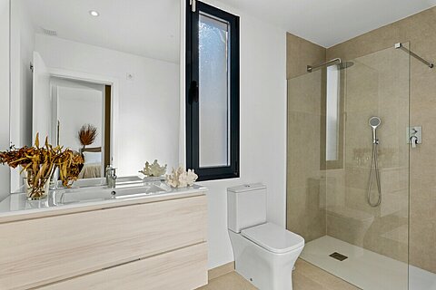 Image No.7-3 Bed Villa for sale