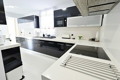 Image No.3-4 Bed Villa for sale