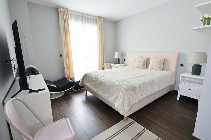 Image No.5-4 Bed Villa for sale