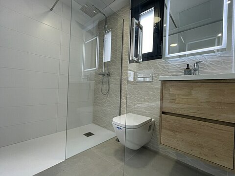 Image No.7-3 Bed Villa for sale