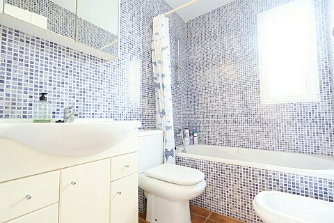 Image No.5-3 Bed Villa for sale