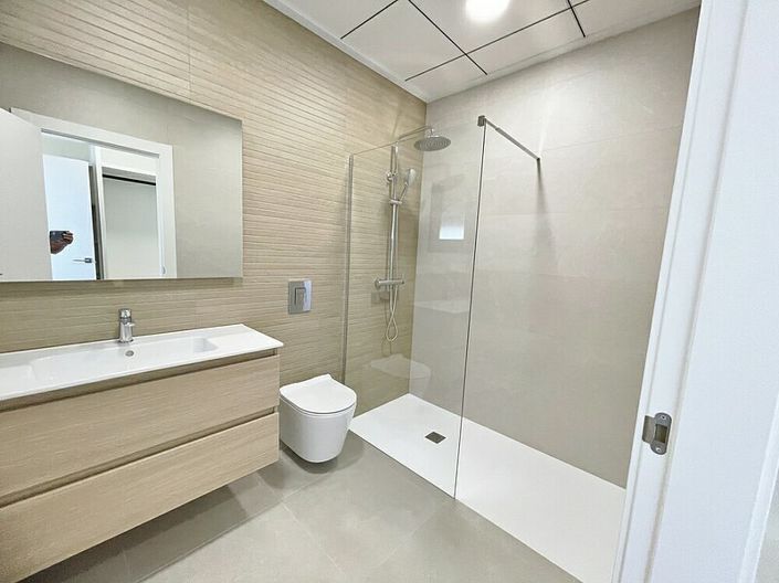 Image No.5-3 Bed Villa for sale