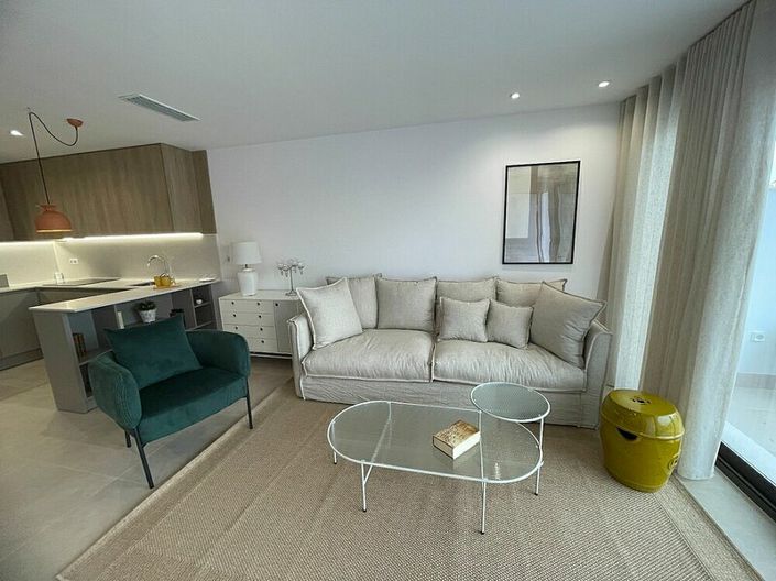 Image No.2-3 Bed Villa for sale